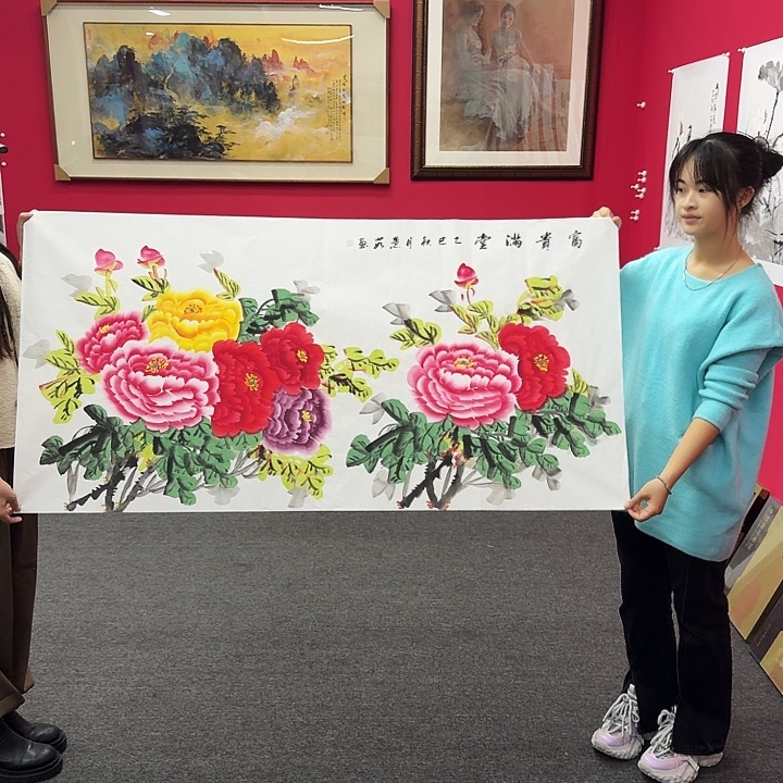 国画何老师8平尺精品