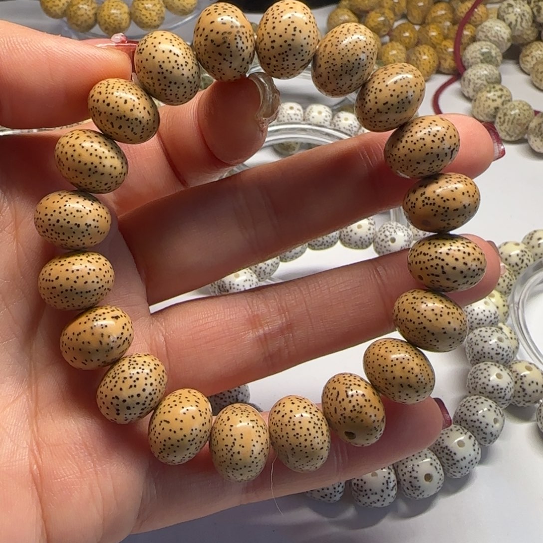 星月菩提吊坠1411苹果圆陈籽