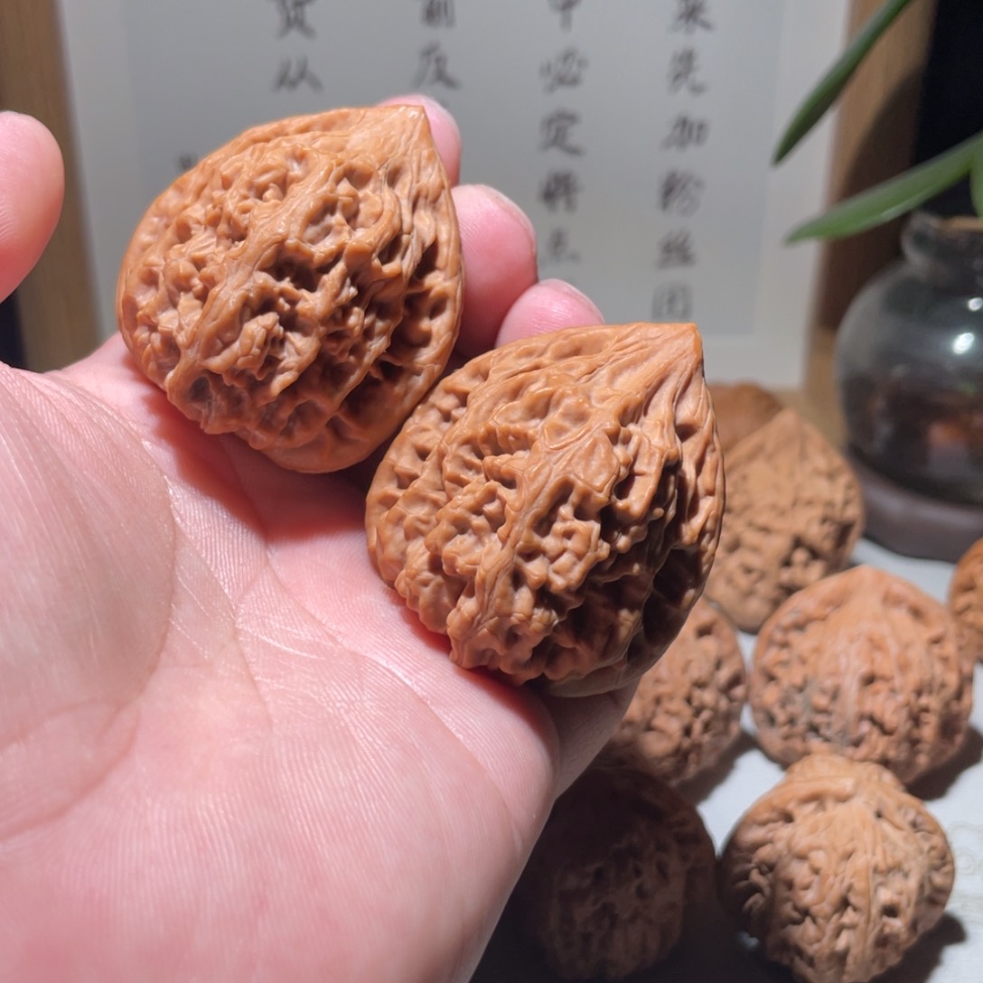 文玩核桃吊坠鸡心41