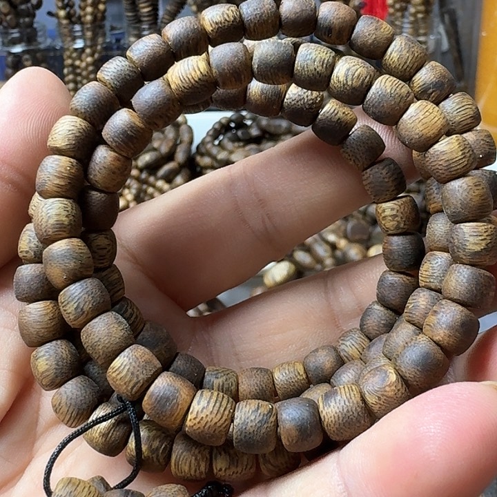 沉香手串乌身手串16克加