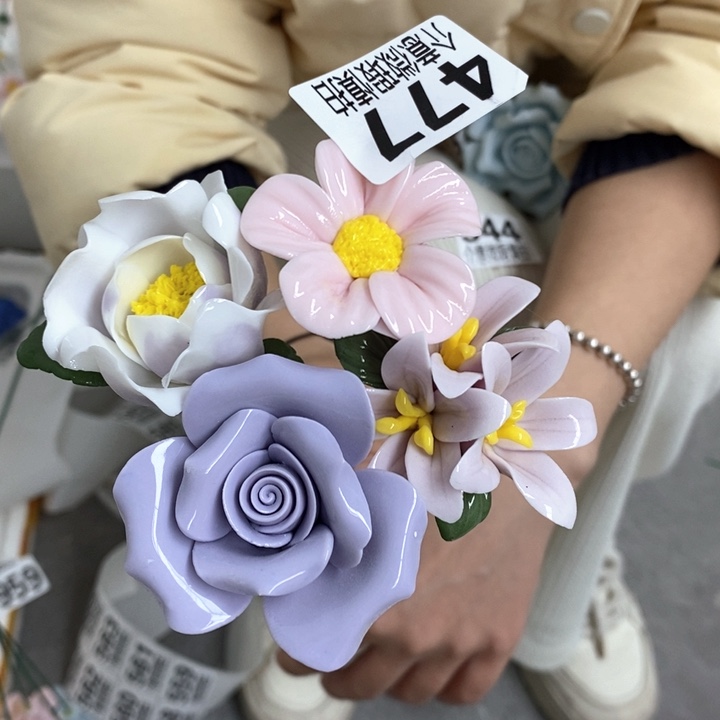 摆件陶瓷材料研究