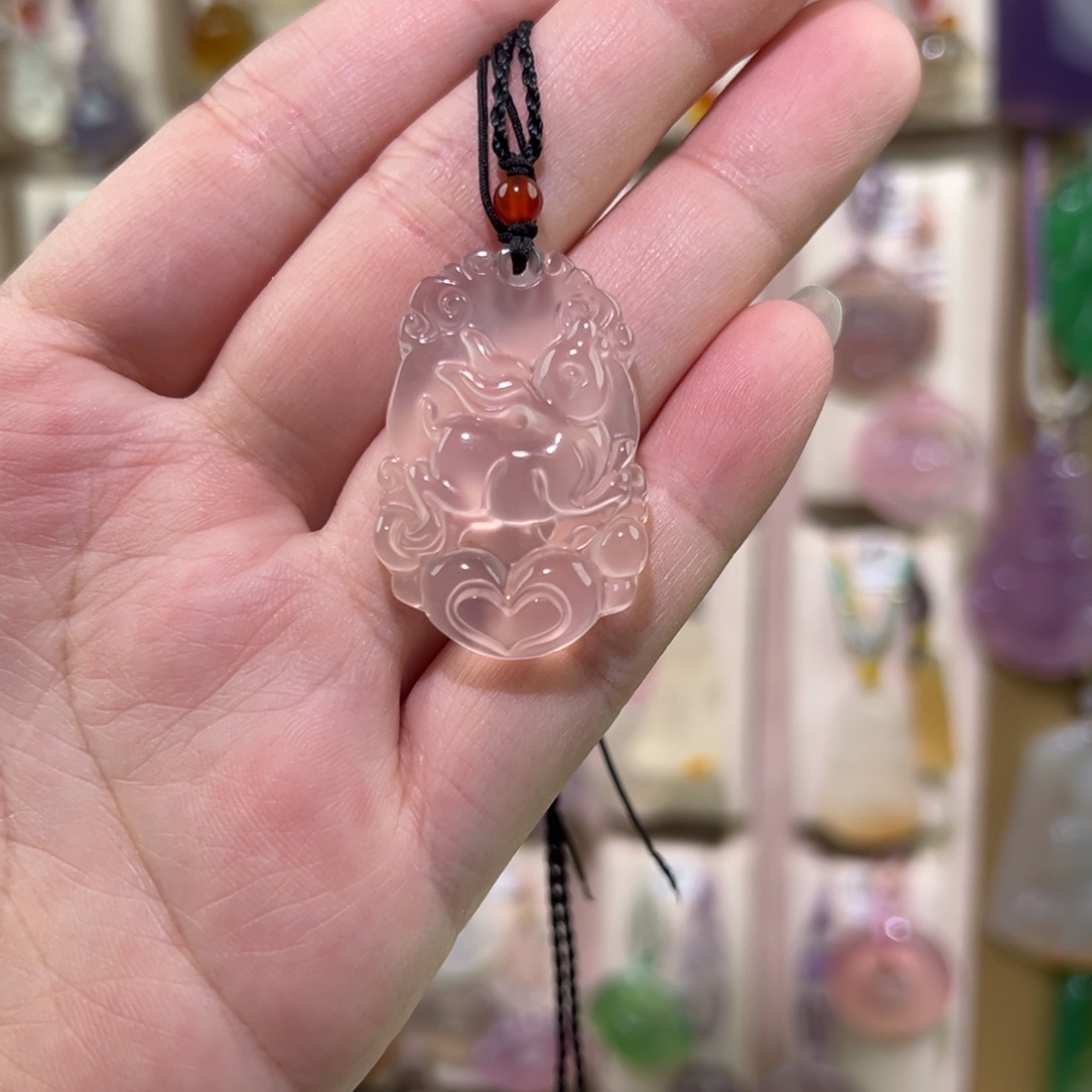 ⌓***心玛瑙/玉髓未镶嵌吊坠(赠链)