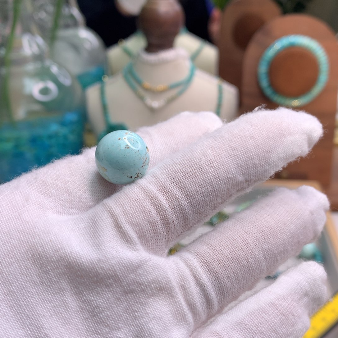 绿松石未镶嵌饰品