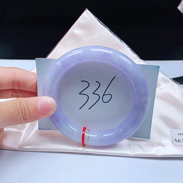 翡翠手镯未镶嵌56+圆条