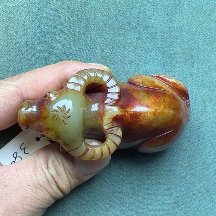 和田玉把件未镶嵌成***己