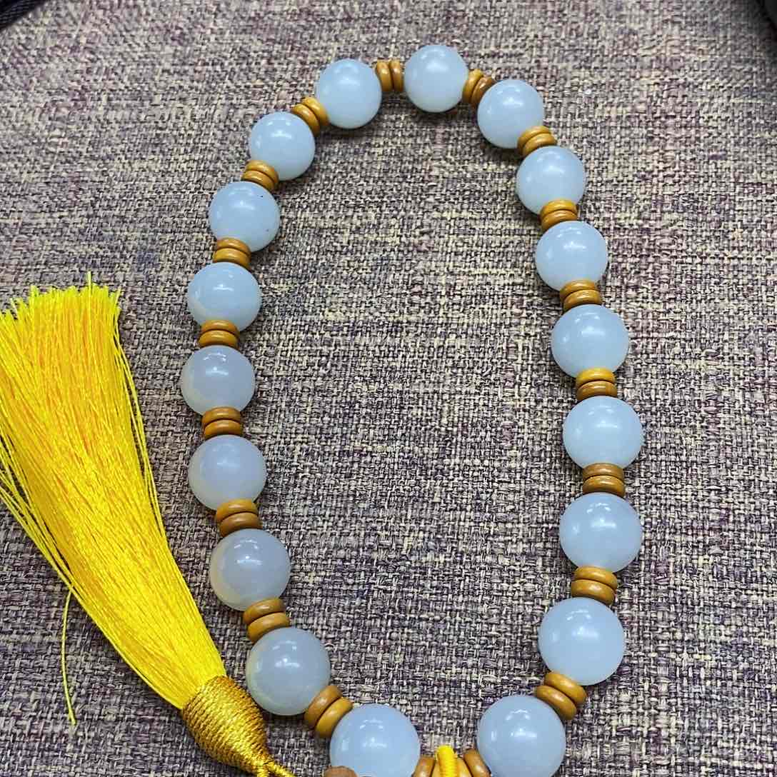 未镶嵌和田玉把件