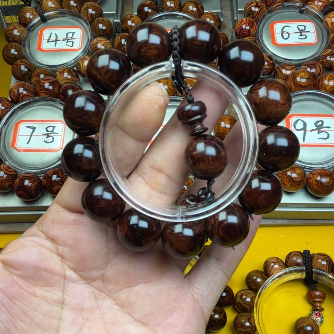 花梨木类无事牌阿*