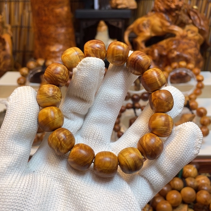 柏木难**涂太行崖柏1.5 1.6老型陈化黑油金底龙胆闪电