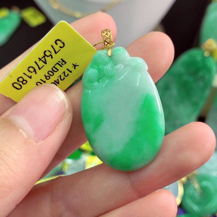 翡翠18K金镶嵌吊坠(不含链)
