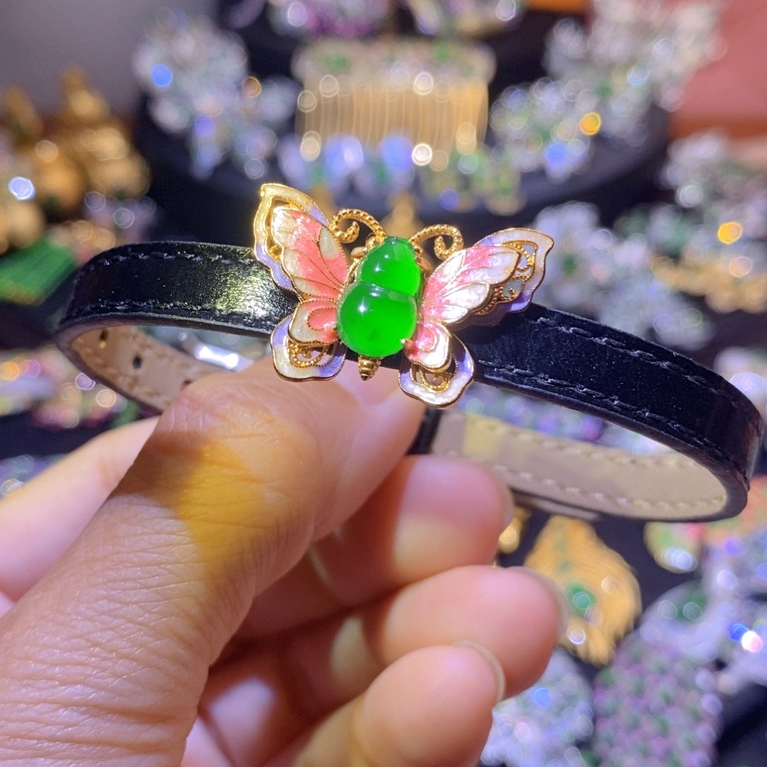 翡翠银S925镶嵌项圈天然翡翠