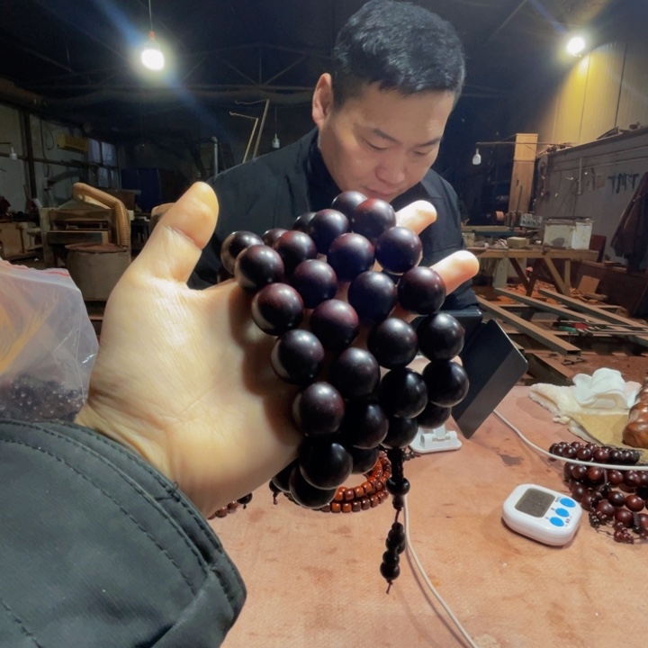 檀香紫檀（小叶紫檀）1.8满金星泥中泥清库存