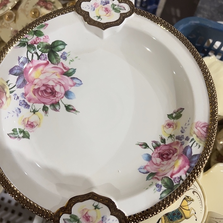 陶一个.9.5英寸深，1111111111111111