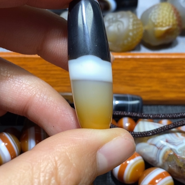 玛瑙/玉髓未镶嵌颈饰