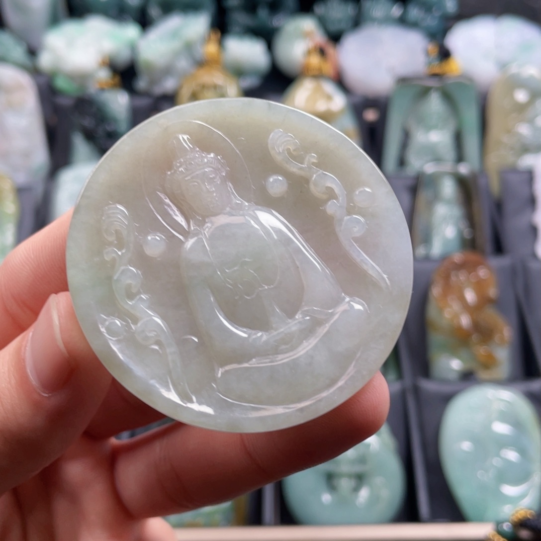 颈饰未镶嵌翡翠翡翠