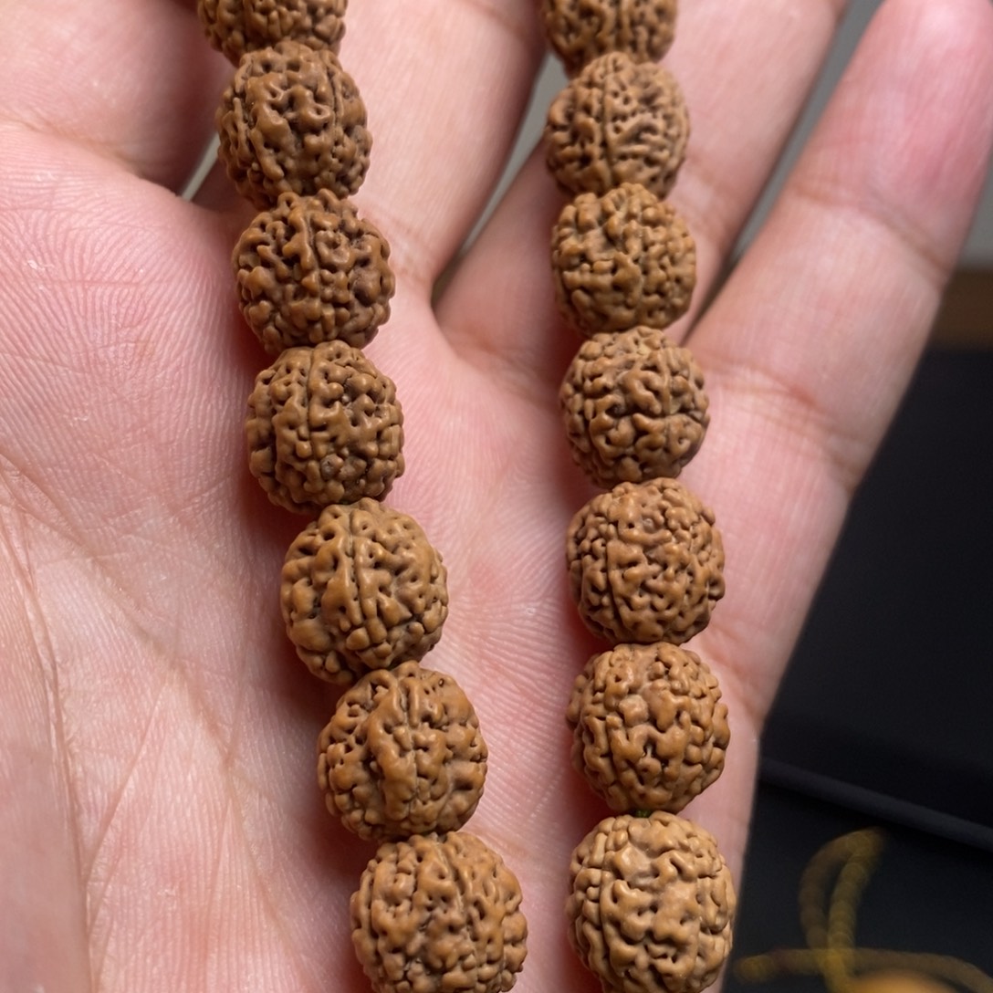 一***人猴头核桃吊坠金刚