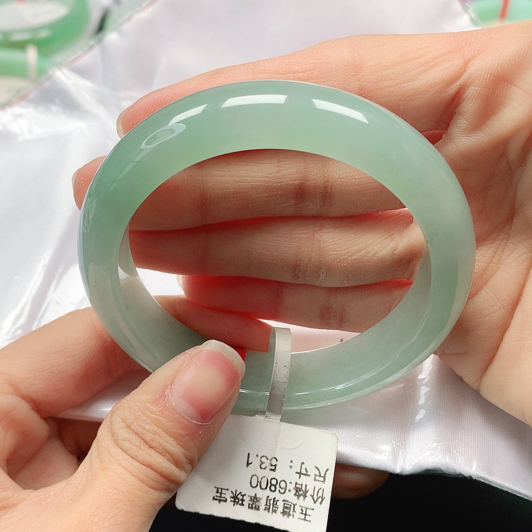 翡翠手镯未镶嵌天然翡翠手镯53