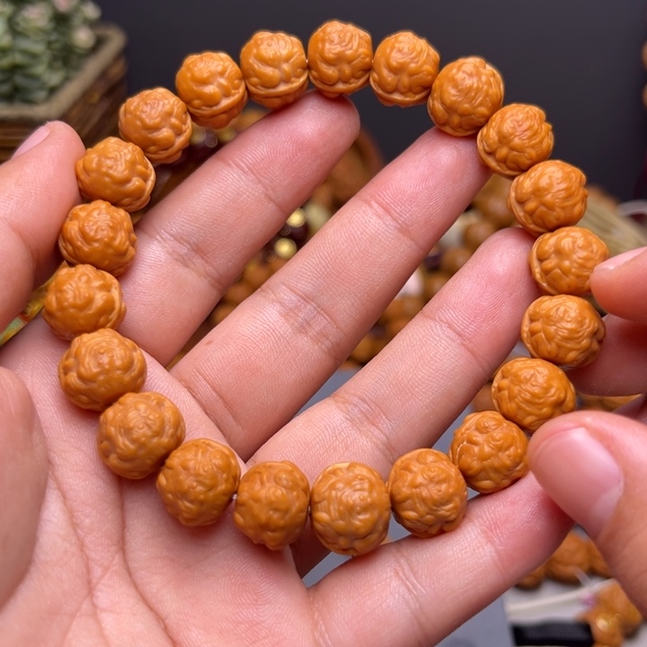 猴头核桃吊坠1.3新蟾王