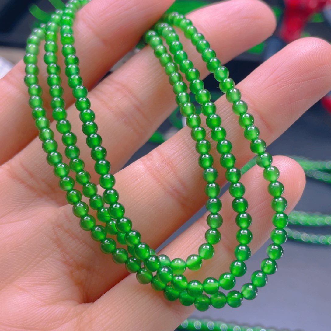 翡翠颈饰未镶嵌，1