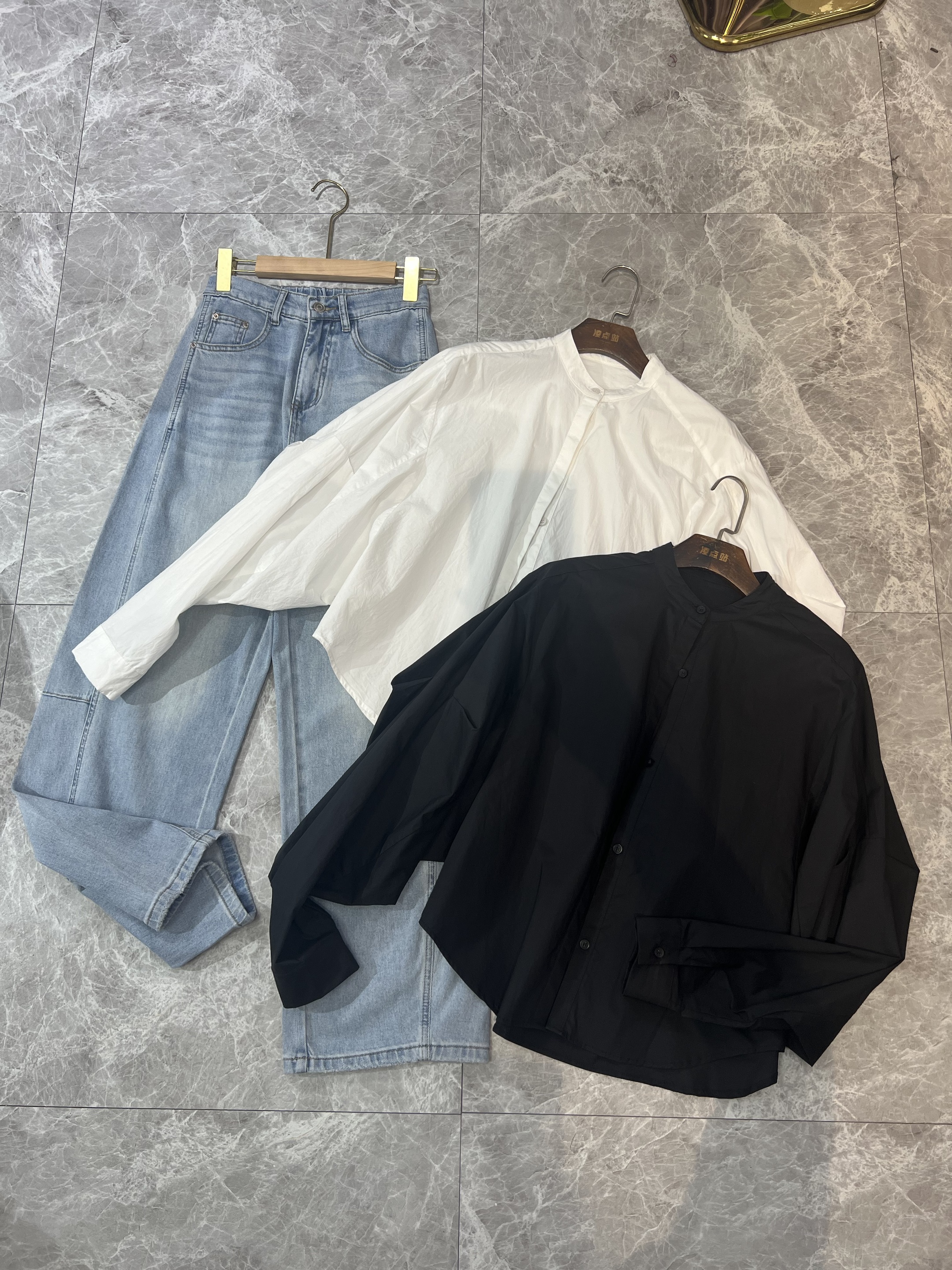 时尚连身袖宽松蝴蝶袖宫廷衬衫8065