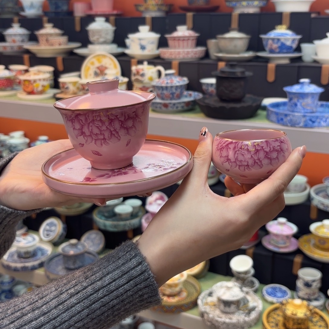 盖碗和杯子盖一起加热