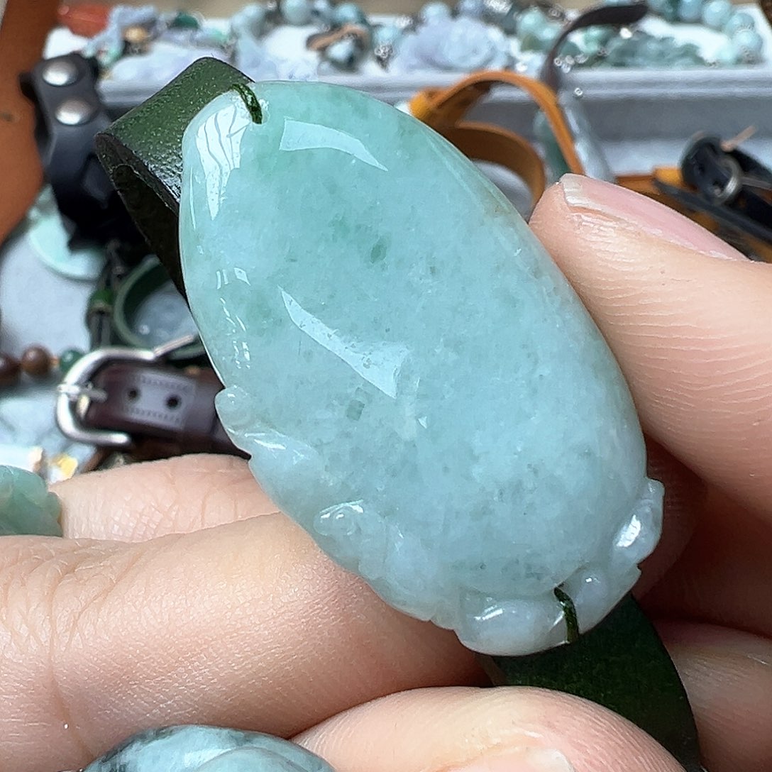 翡翠戒指未镶嵌炸