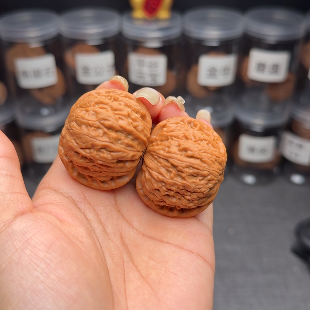 小***学把件文玩核桃圆球铁锤