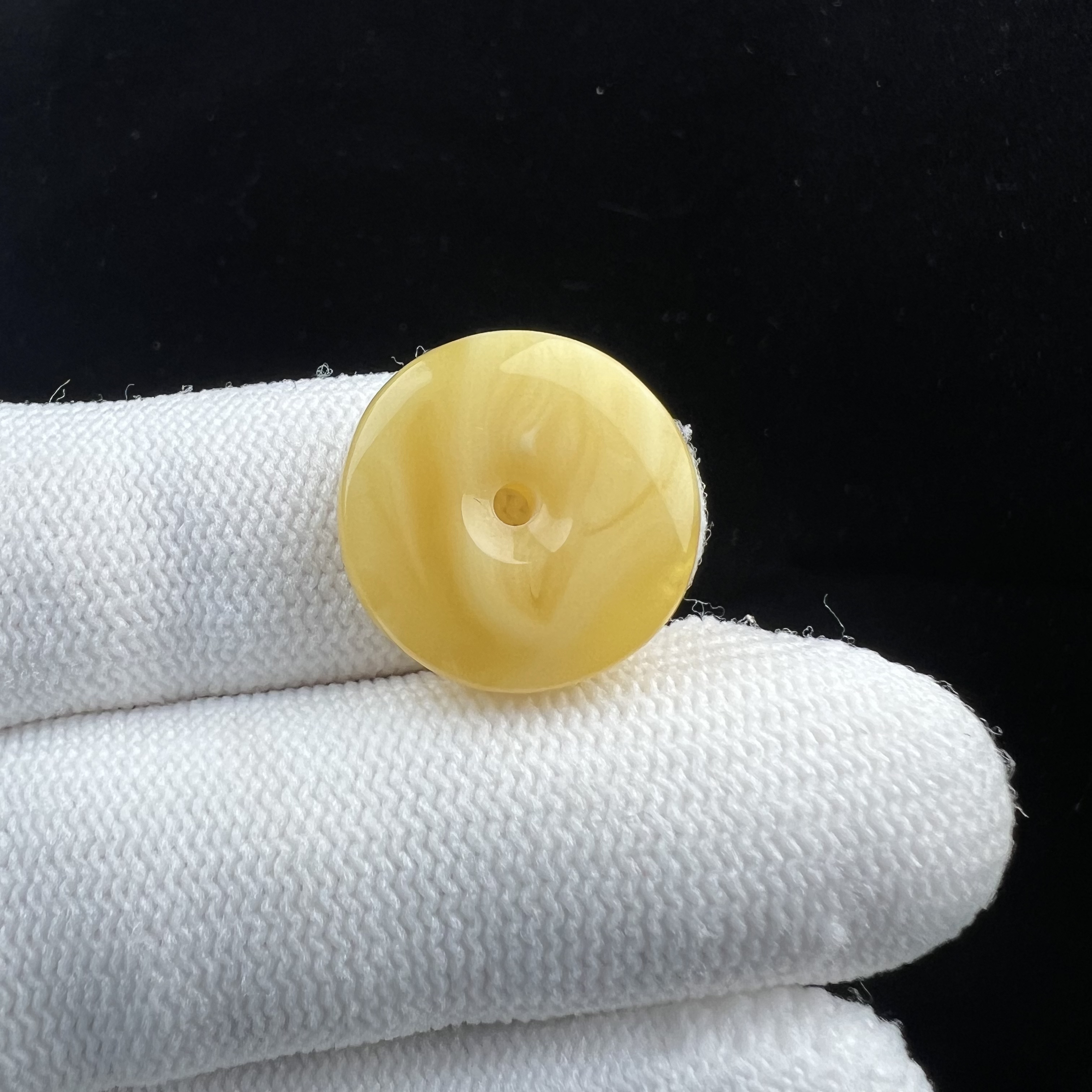Y6370天然蜜蜡墩子18.5*5.5mm支持复检 假一罚四