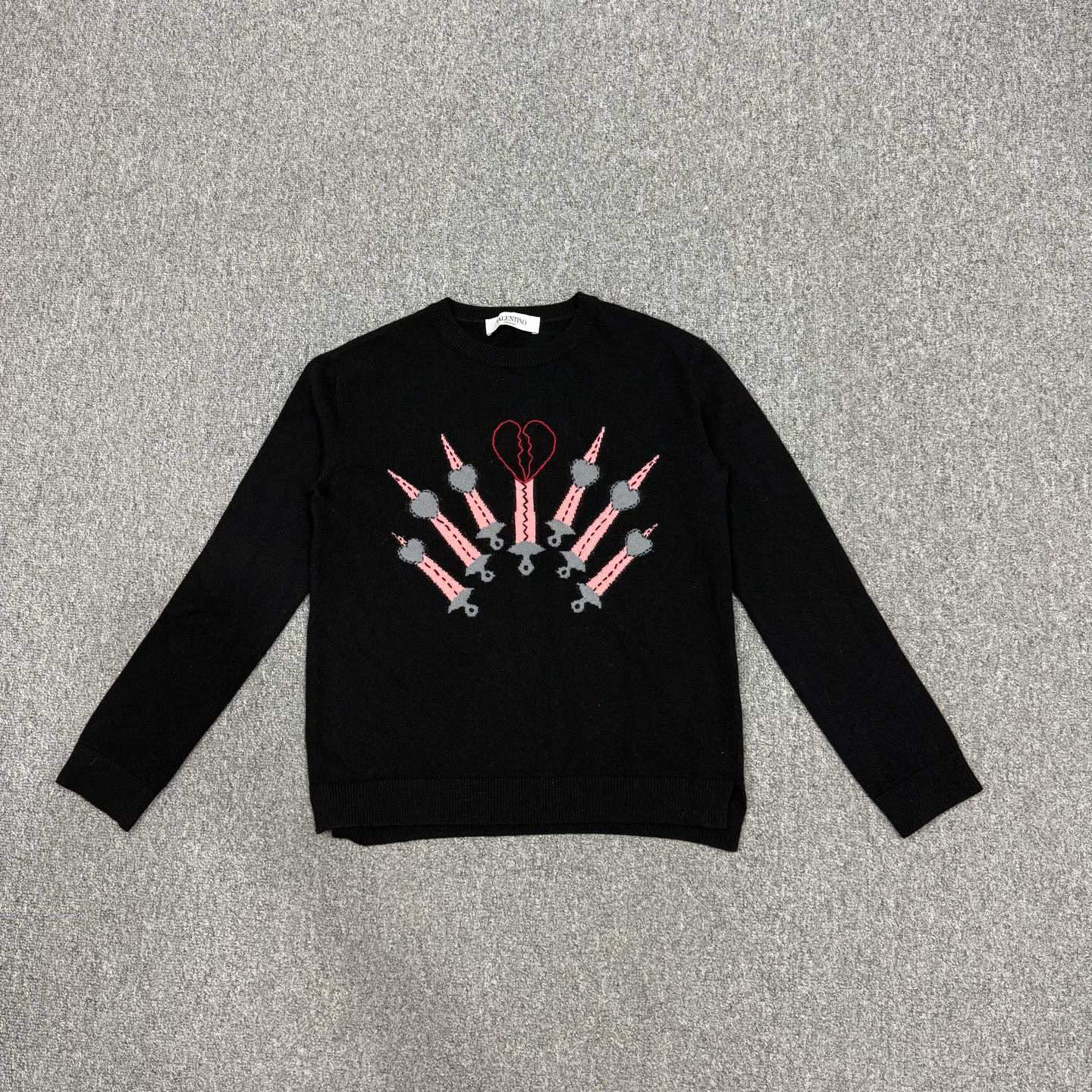 99新 Valentino/华伦天奴 16068212 nz 黑色羊毛毛衣 XS码99新