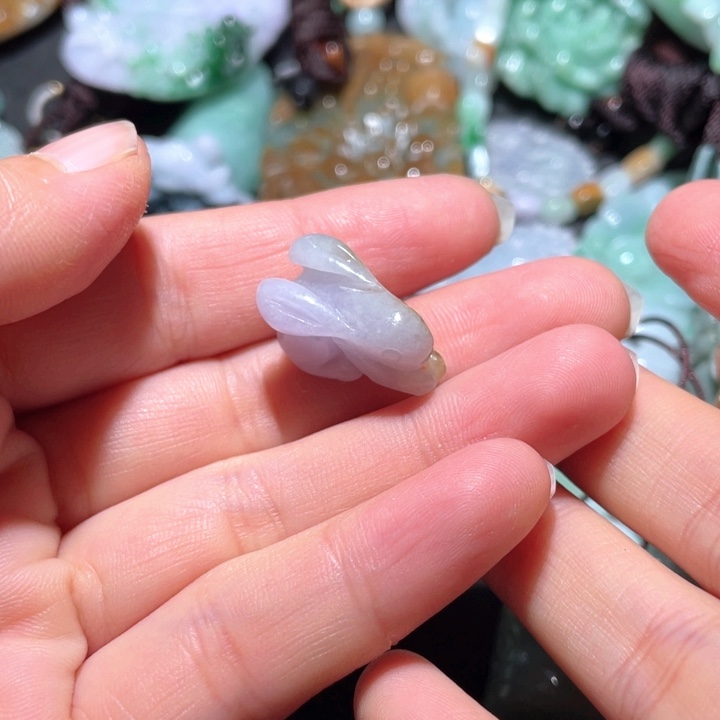 【闪购商品】翡翠颈饰未镶嵌天然翡翠