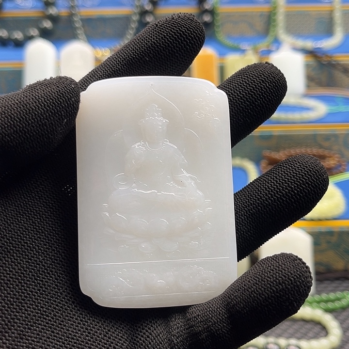 展***体吊坠(赠链)未镶嵌和田玉（白玉）