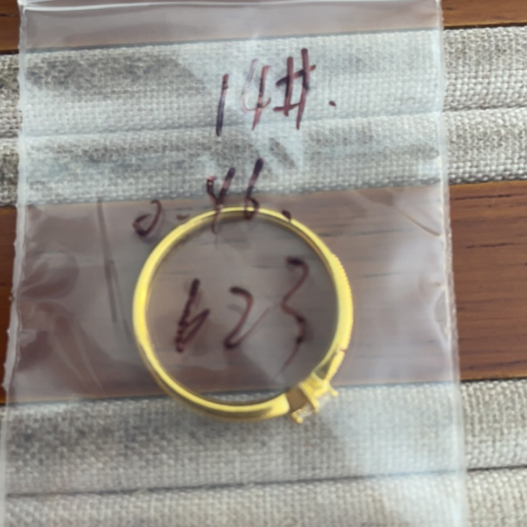 克重0.46 14号 白钻6D戒指 足金999