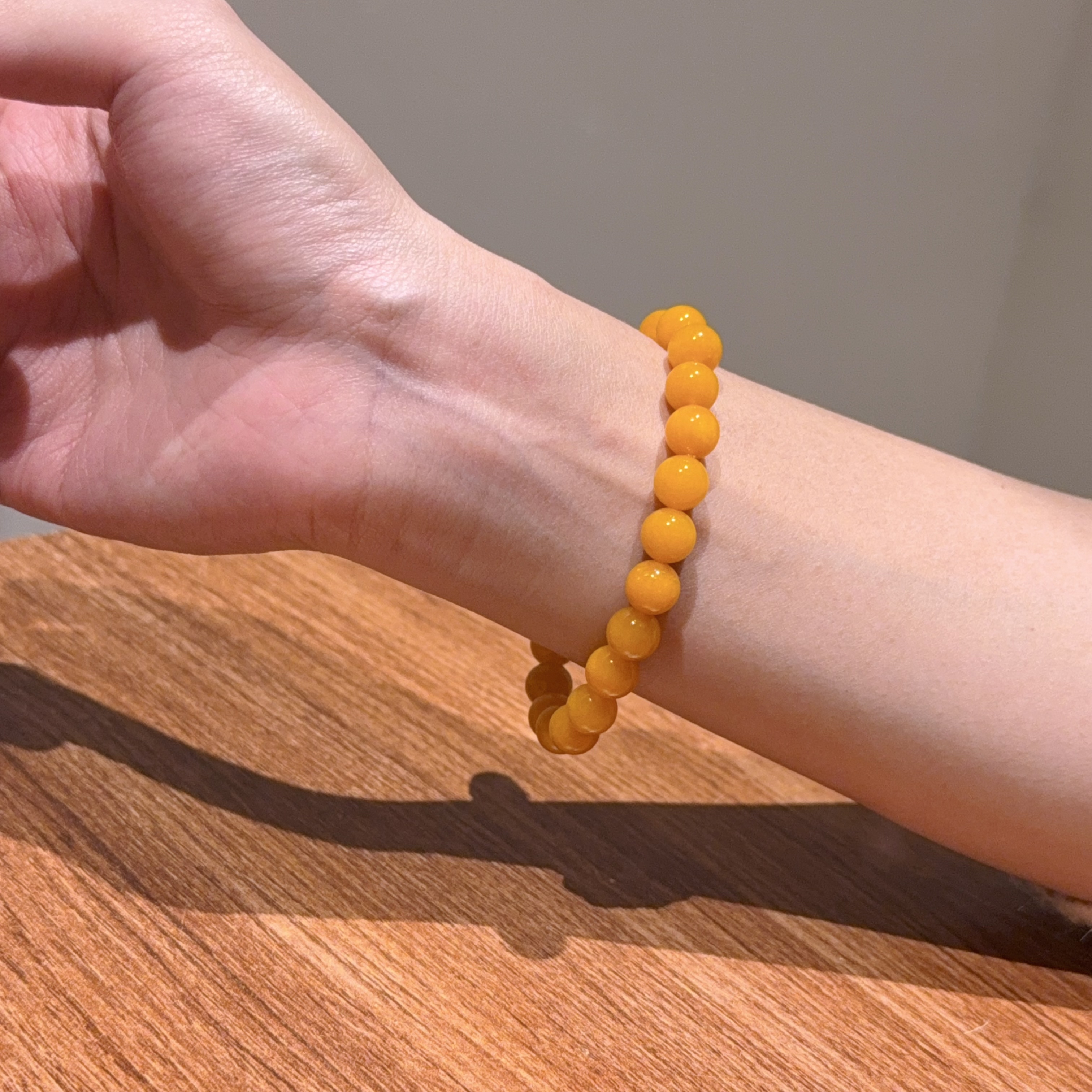 F326 精美珠宝手串 尺寸8mm