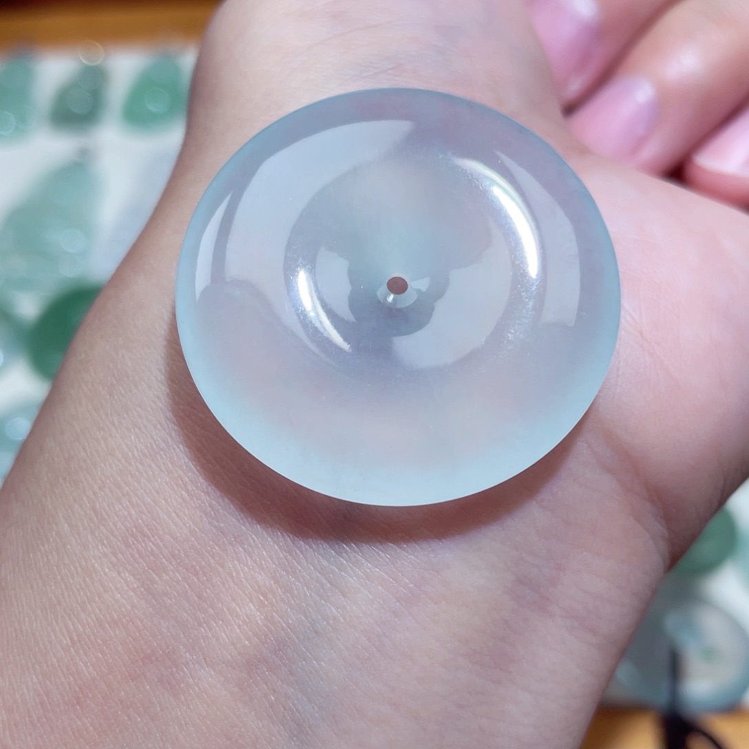 翡翠未镶嵌颈饰扣子