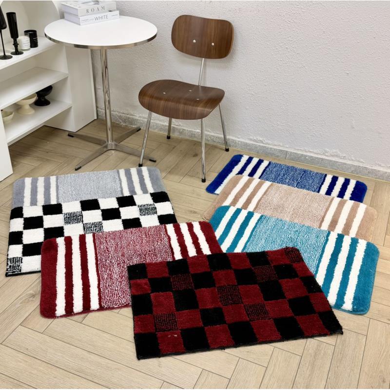 1958居家毛绒地垫颜色随机1个