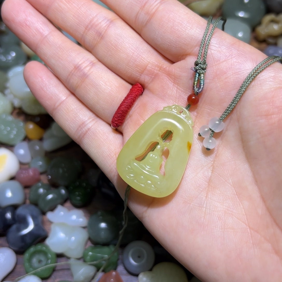 和田玉未镶嵌珠宝半成品