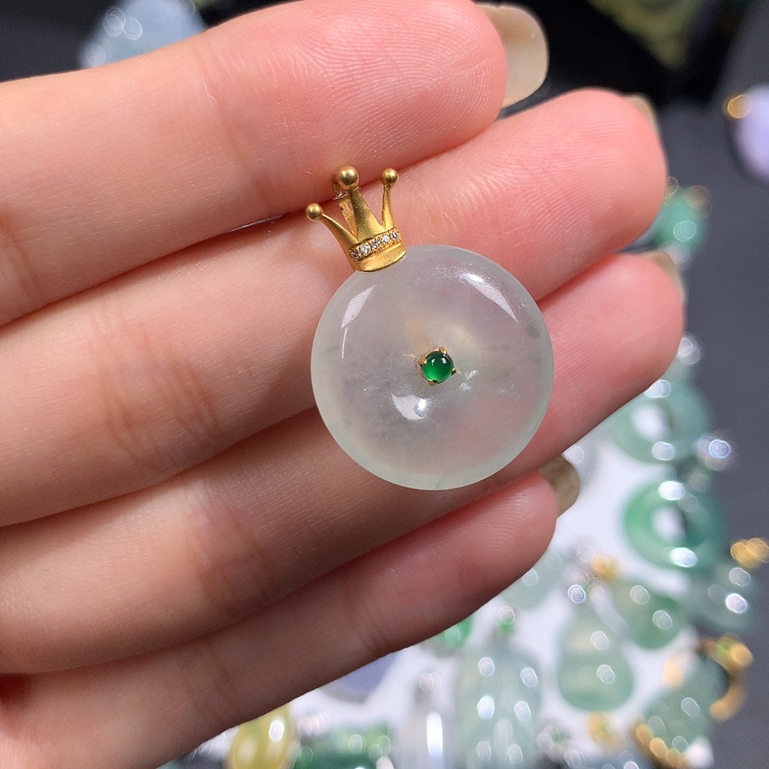 翡翠18K金镶嵌吊坠(不含链)