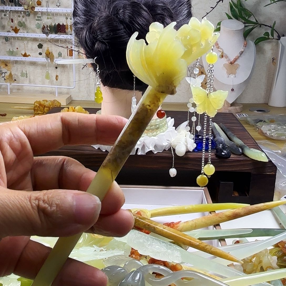 蛇纹石玉发饰合金
