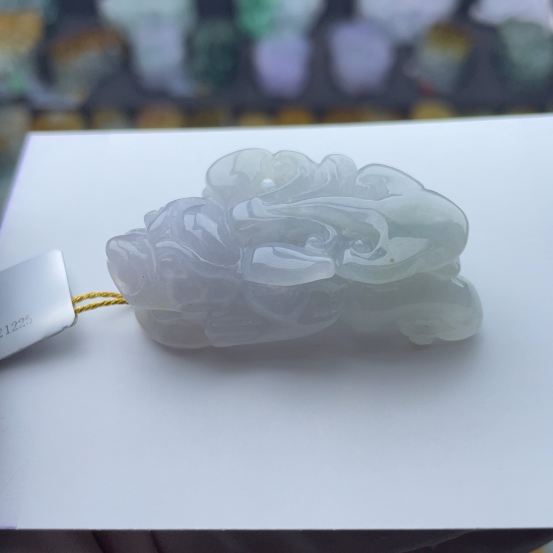 翡翠颈饰未镶嵌貔貅