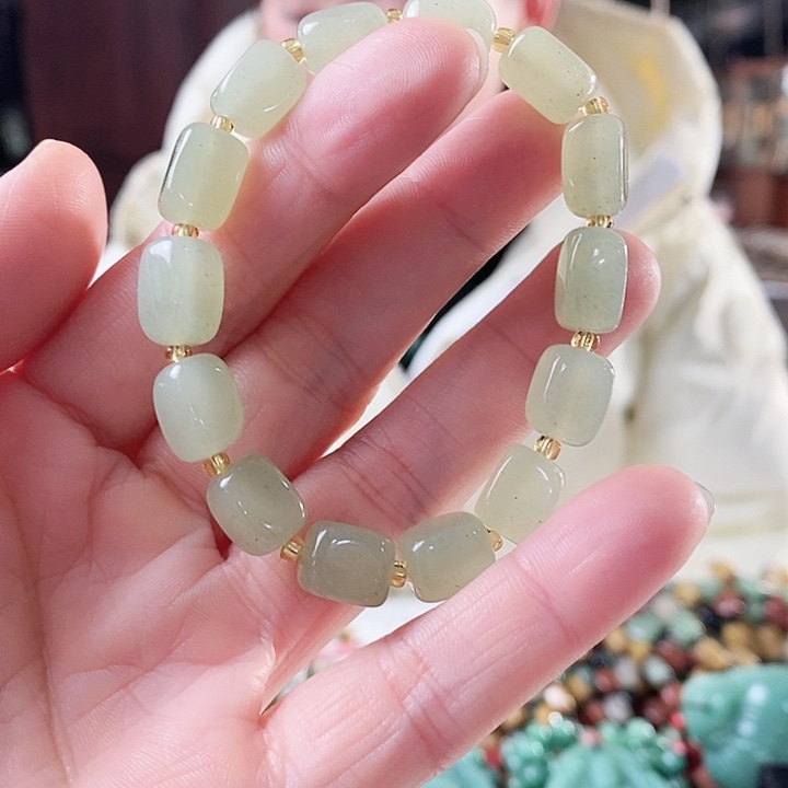 密玉（石英质玉）毛衣链未镶嵌