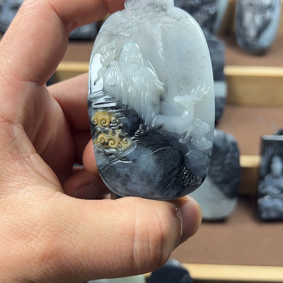 和田玉把件未镶嵌喜**乐