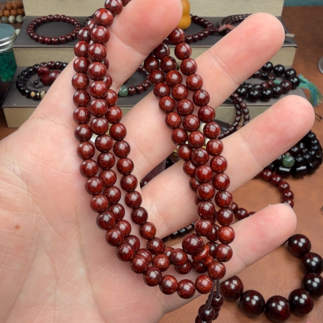 C***嘻小叶紫檀手串/手链0.6*108无胶