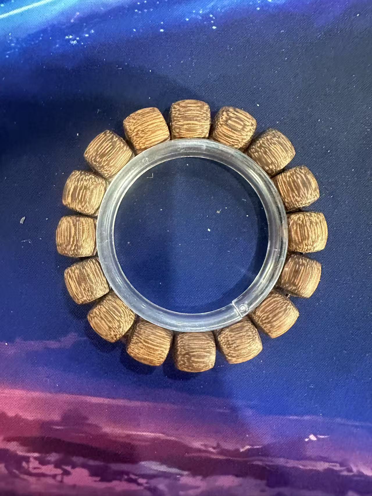 F99 黑肉老山檀1.4cm单圈手串