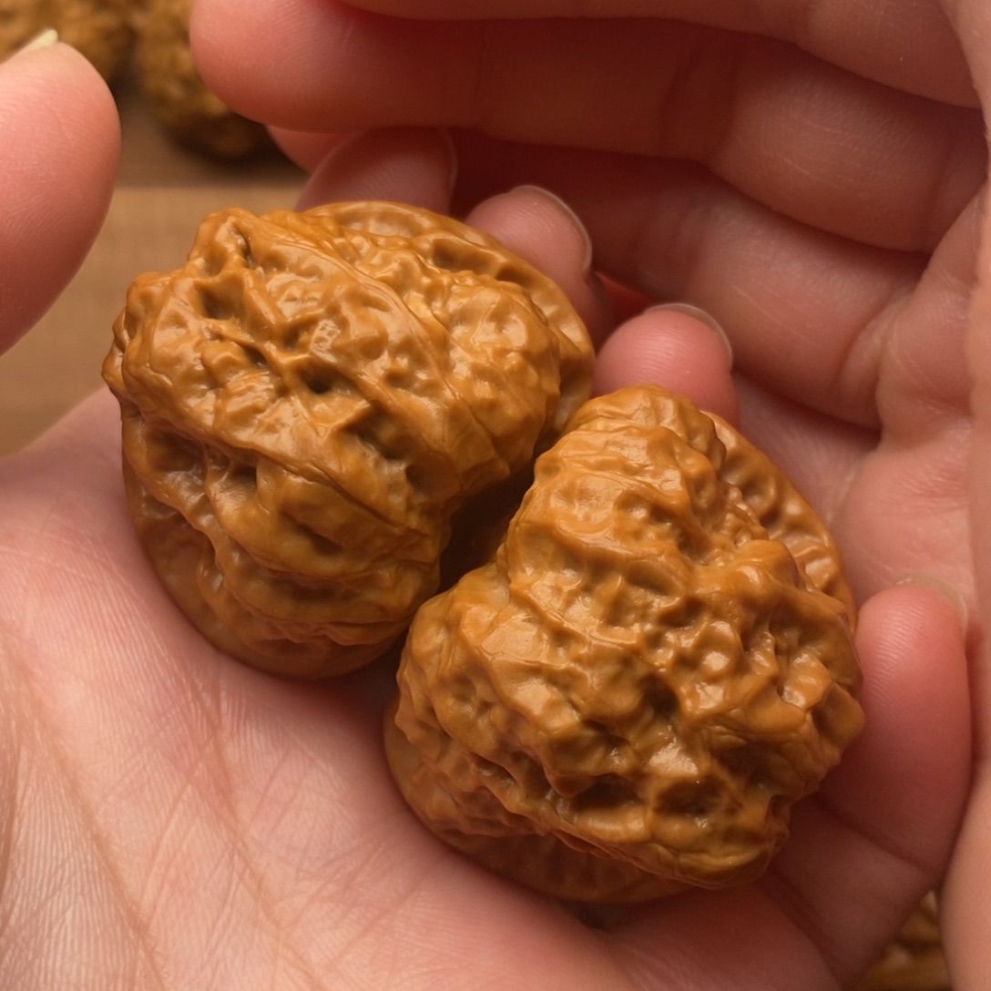 文玩核桃把件边39左右