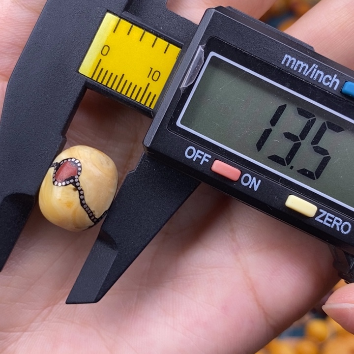 未镶嵌蜜蜡裸石蜜蜡M