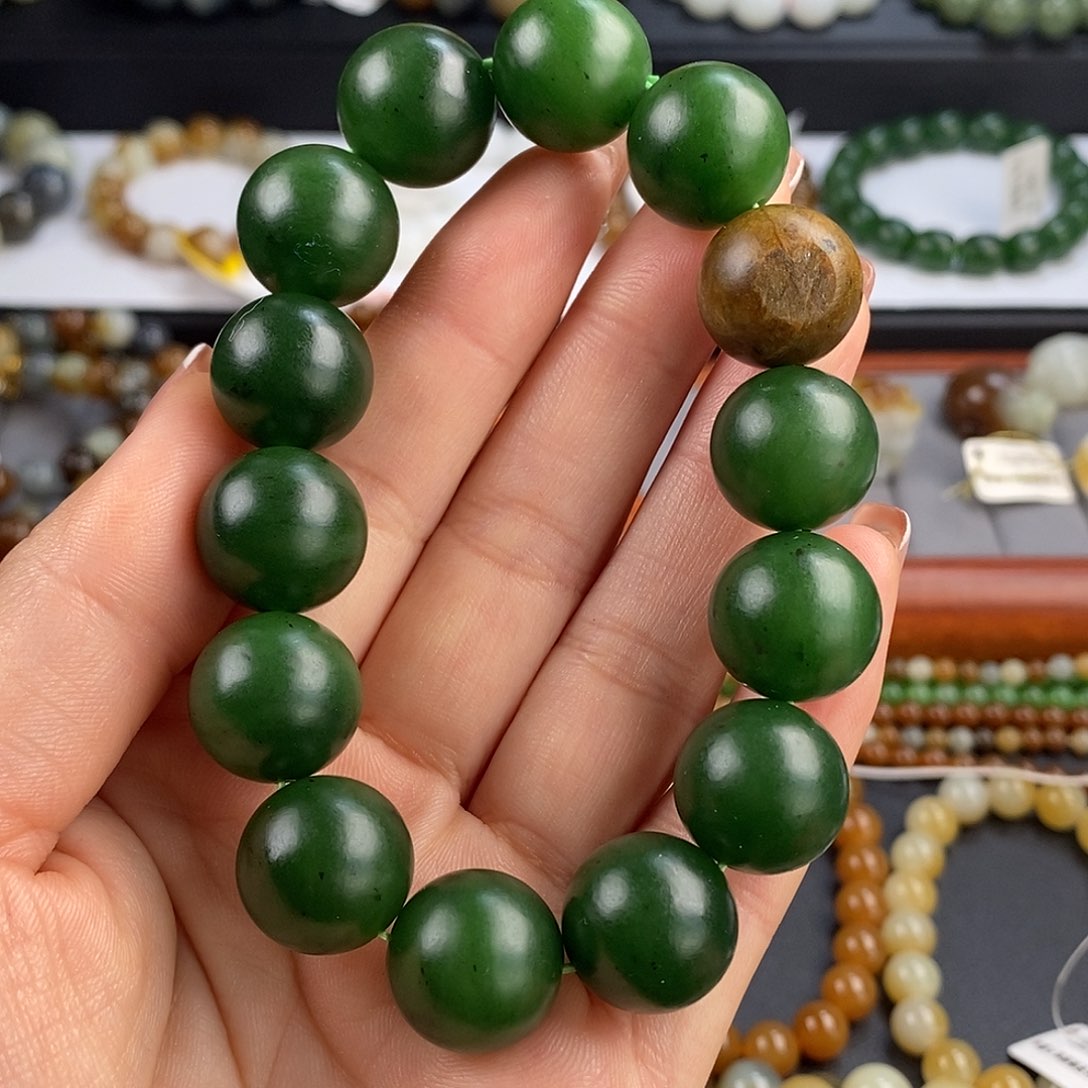 和田玉手串未镶嵌