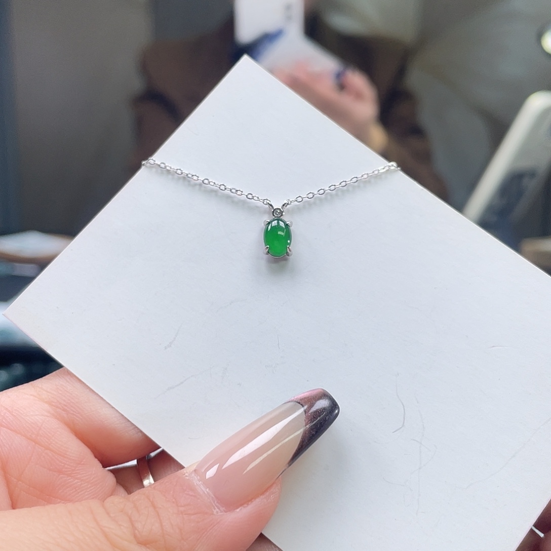翡翠银S925镶嵌吊坠(赠链)