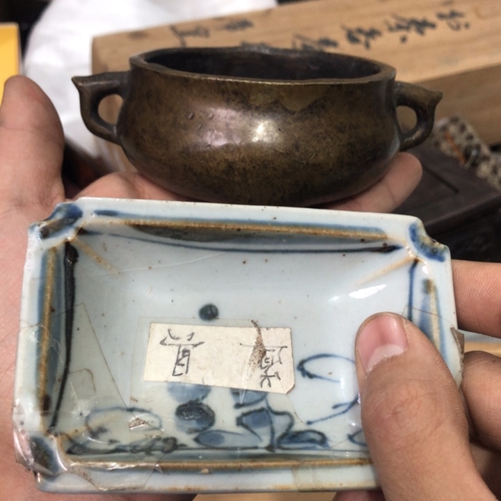 陶瓷孤品单件车里拍