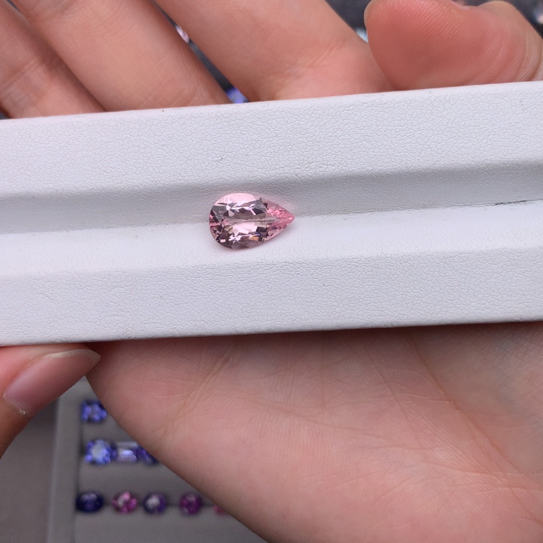 绿柱石（摩根石）裸石3.03ct