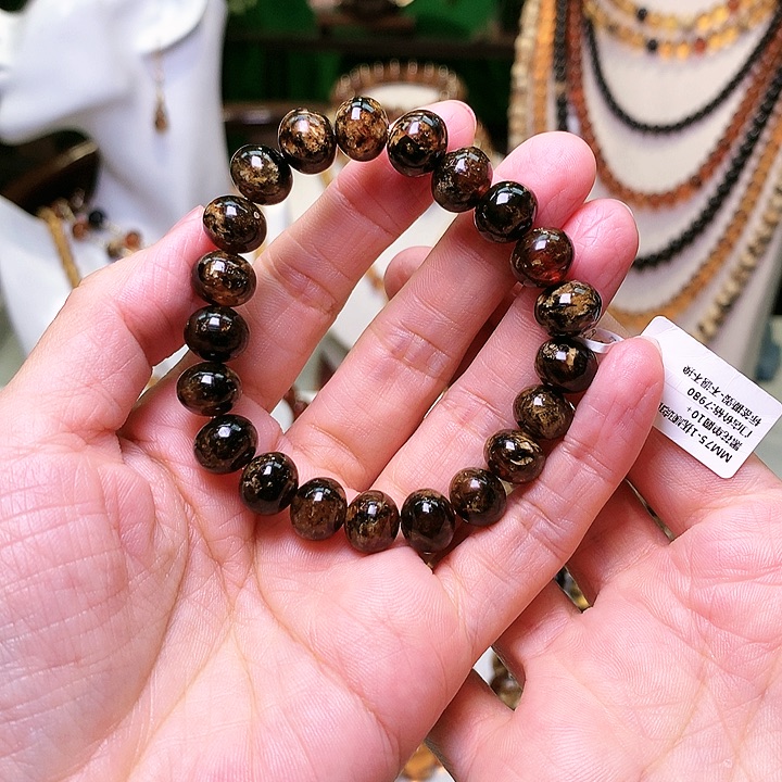 琥珀裸石未镶嵌抚顺琥珀