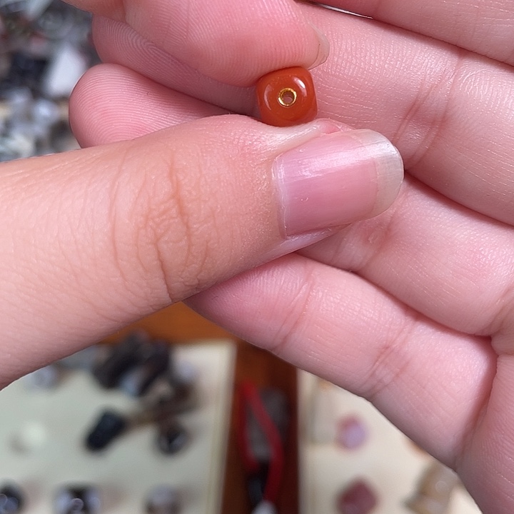 南红玛瑙未镶嵌颈饰29
